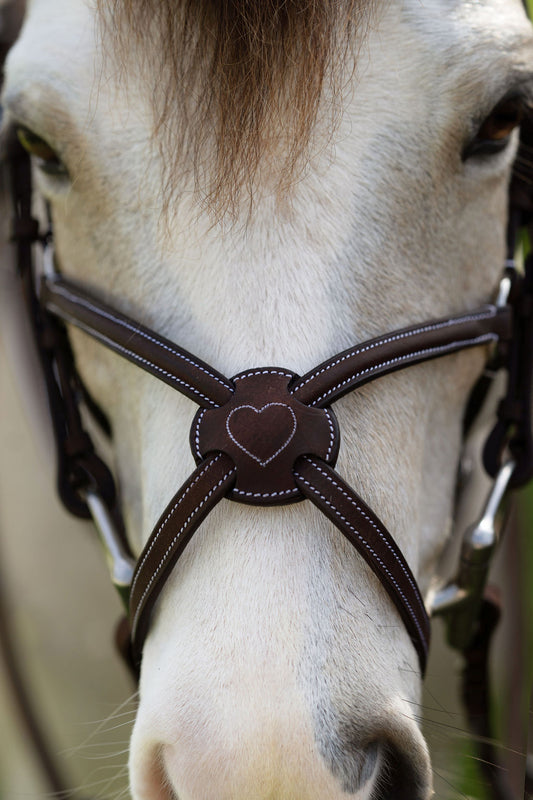 Figure 8 Sweetheart Noseband